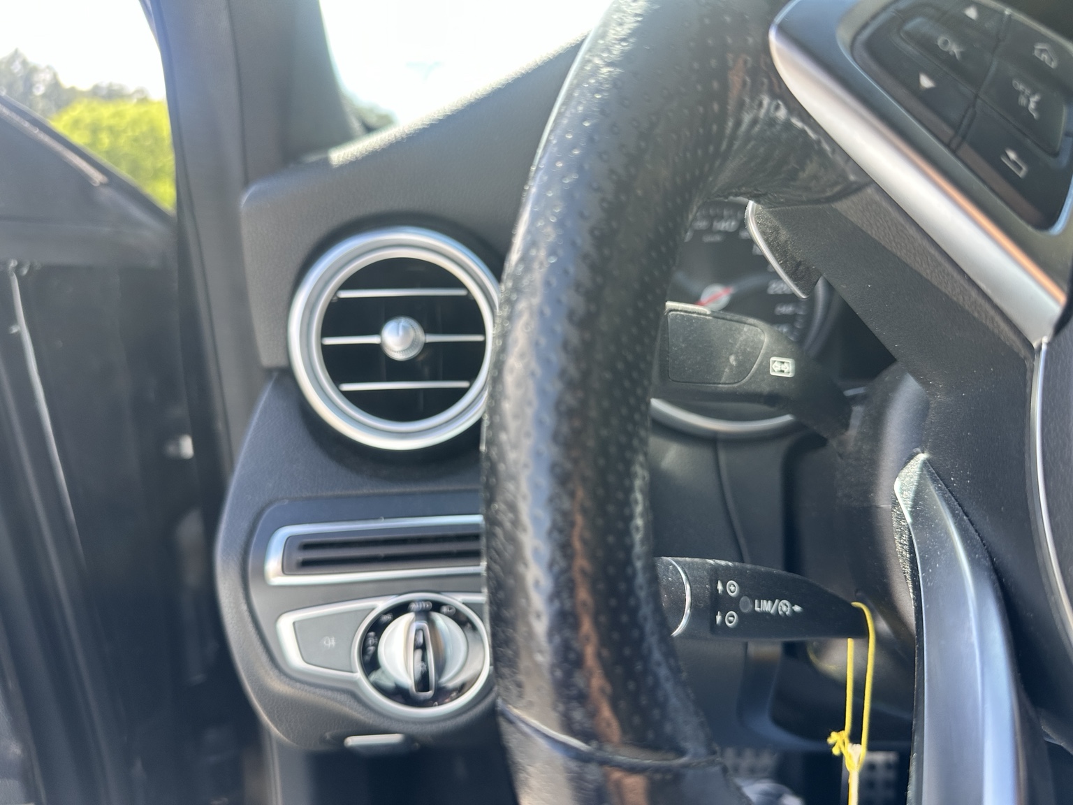 MERCEDES-BENZ C 300h AMG LINE foto 12